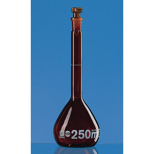 Matracci tarati, vetro borosilicato 3.3, classe A, ambra, graduazione bianca, tappo in vetro